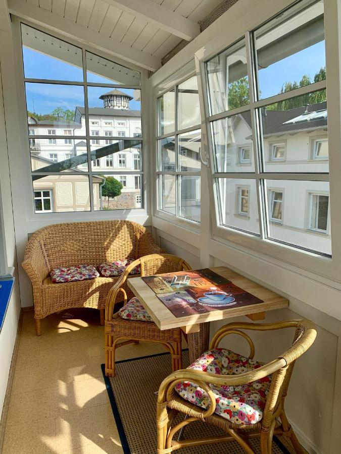 Villa-Rosengarten-Ferienwohnung-Baumhaus-Mit-Seeblick Sassnitz Exterior foto